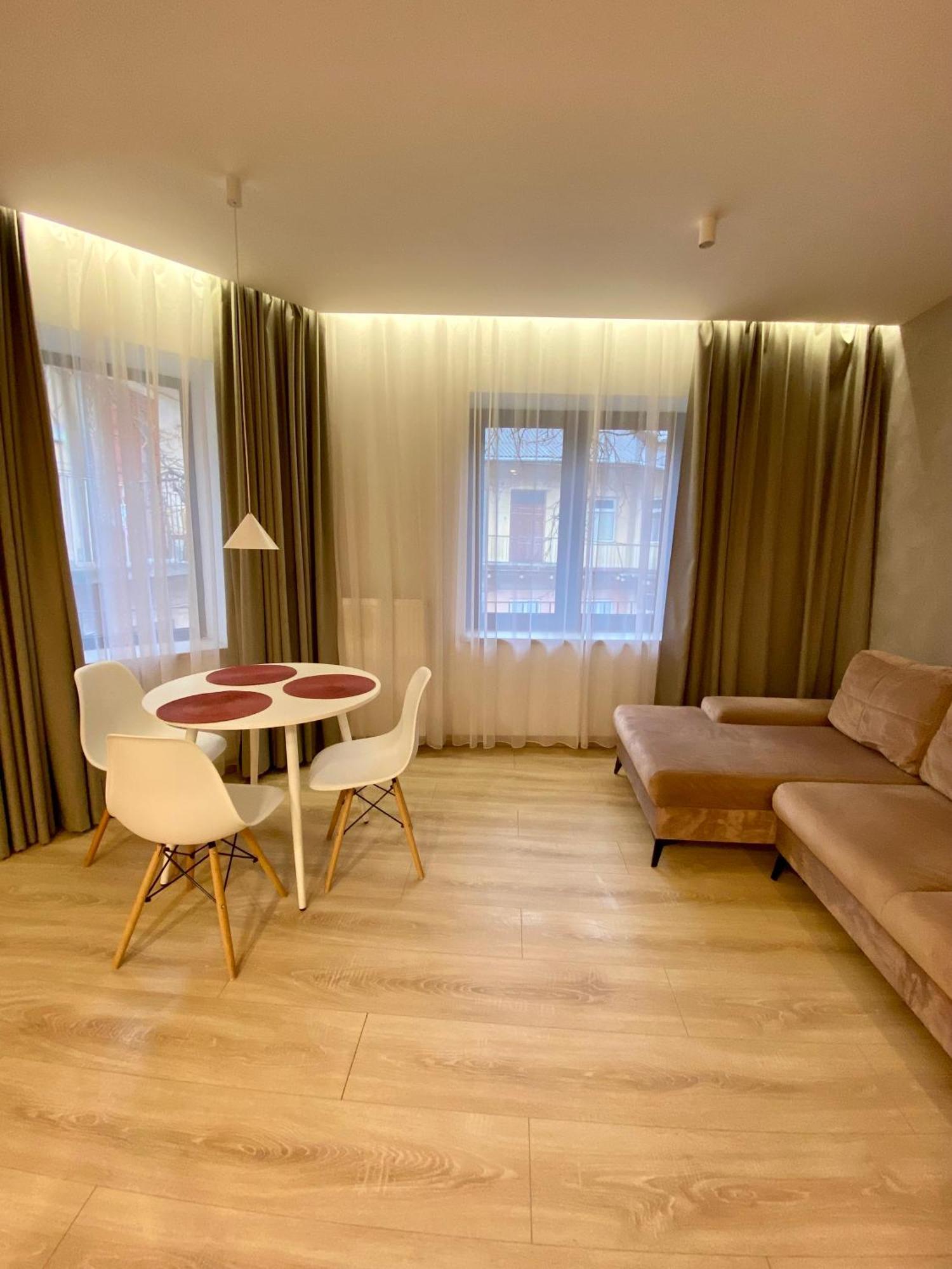 Nalyvaika Lviv Apartments Exteriör bild